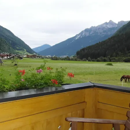 Luenerhof Country house Neustift im Stubaital